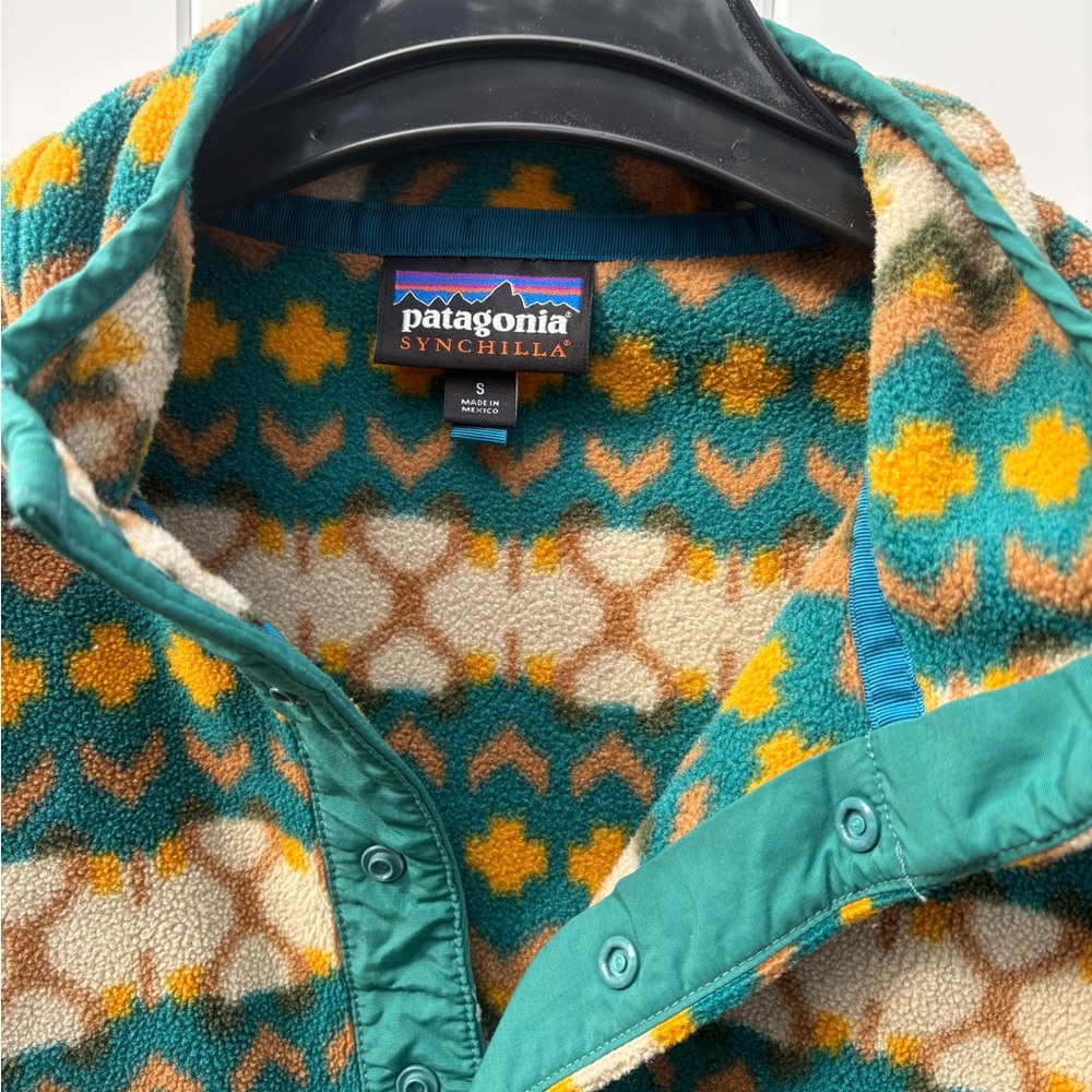 Men's Synchilla® Snap-T® Pullover Size Small - Picture 2 of 5